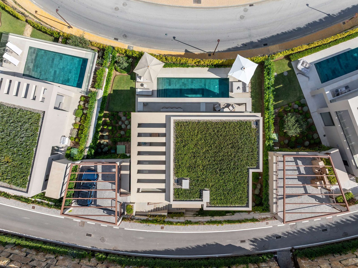 Villa for sale in Benahavís