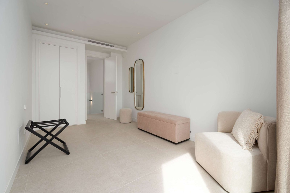 Villa for sale in Benahavís