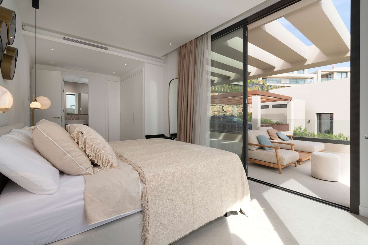 Villa for sale in Benahavís