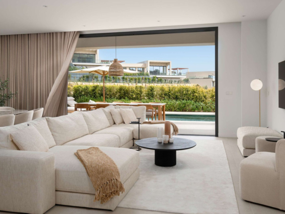 Villa for sale in Benahavís
