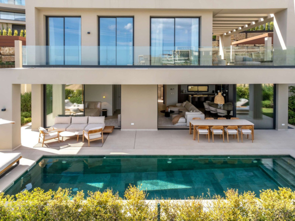 Villa for sale in Benahavís