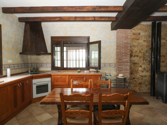 Villa for sale in Coín