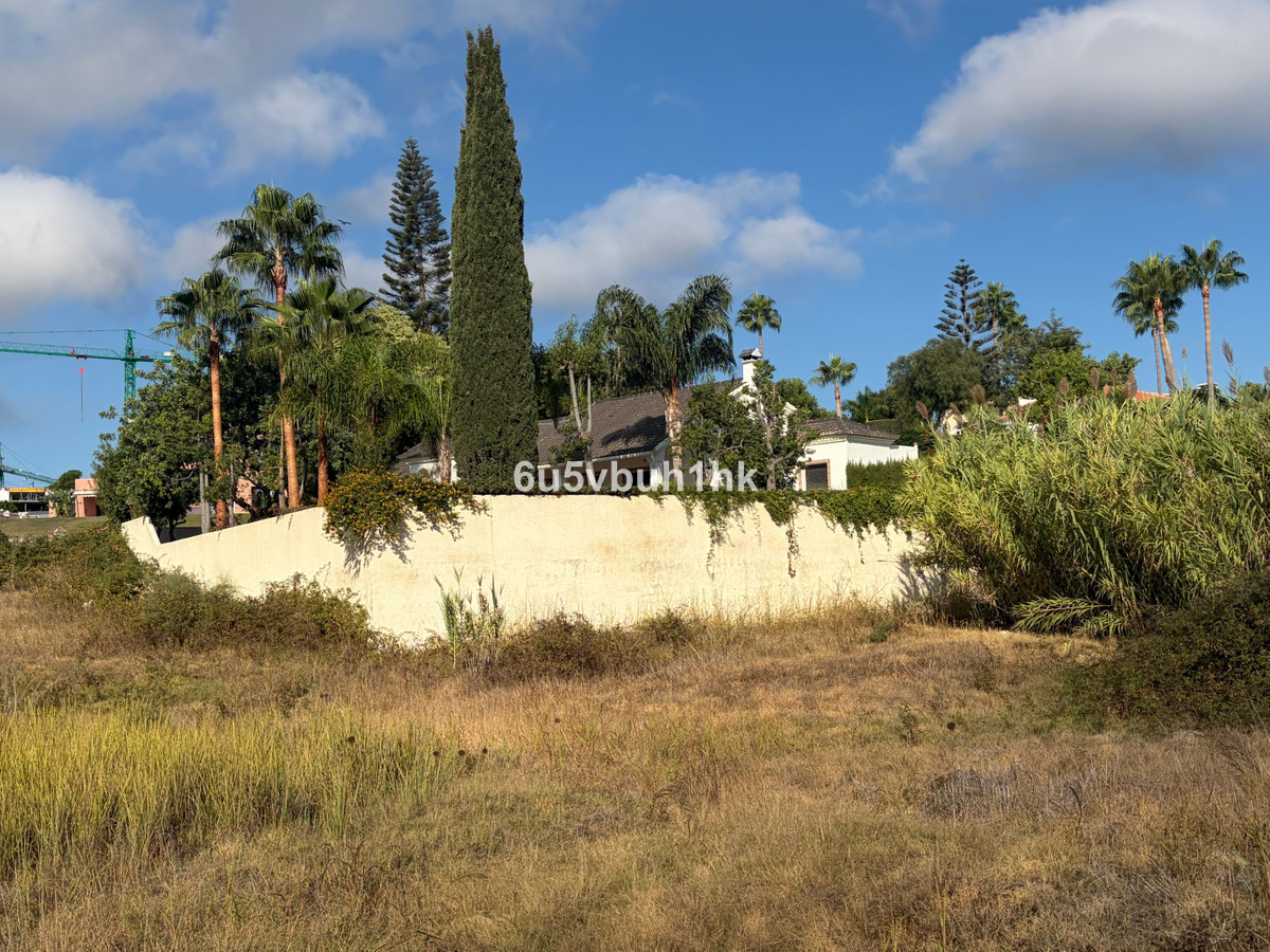 Villa for sale in Estepona