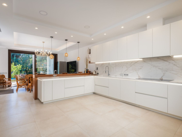 Villa for sale in Marbella