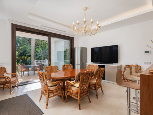 Villa for sale in Marbella