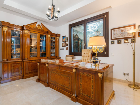Villa for sale in Marbella