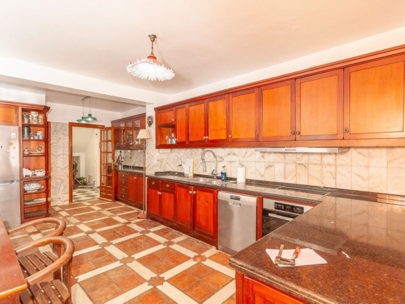 Villa for sale in Marbella