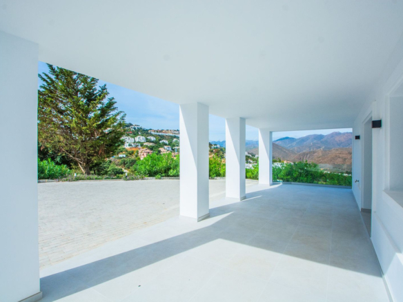 Villa for sale in Marbella