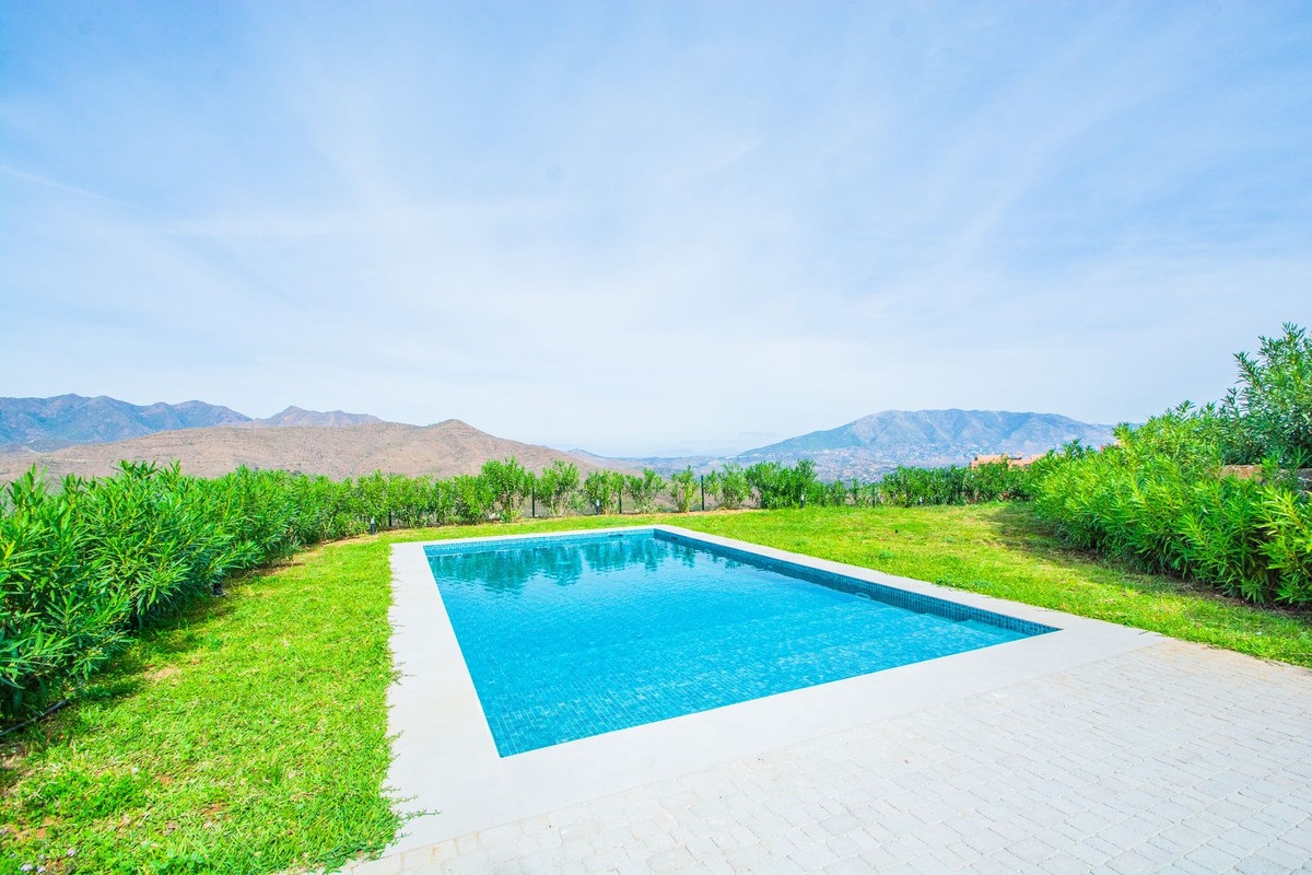 Villa for sale in Marbella