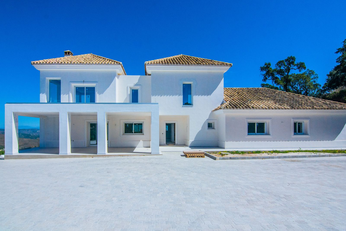 Villa for sale in Marbella
