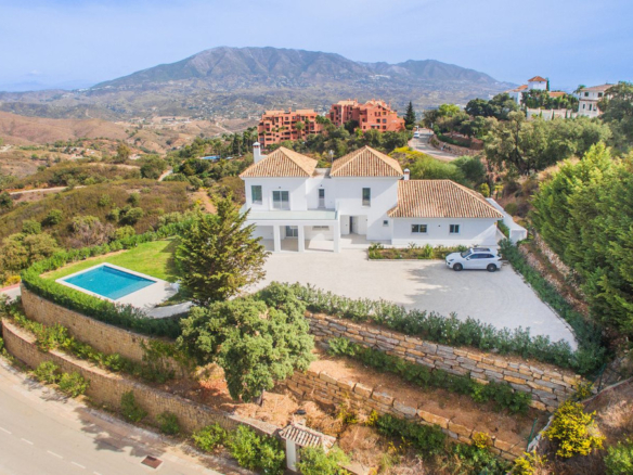 Villa for sale in Marbella