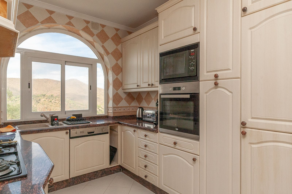 Villa for sale in Marbella