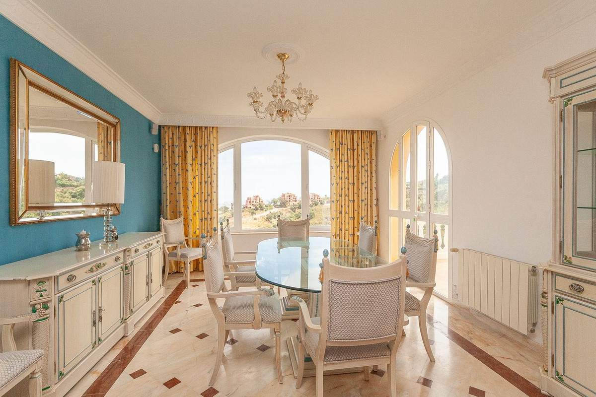 Villa for sale in Marbella