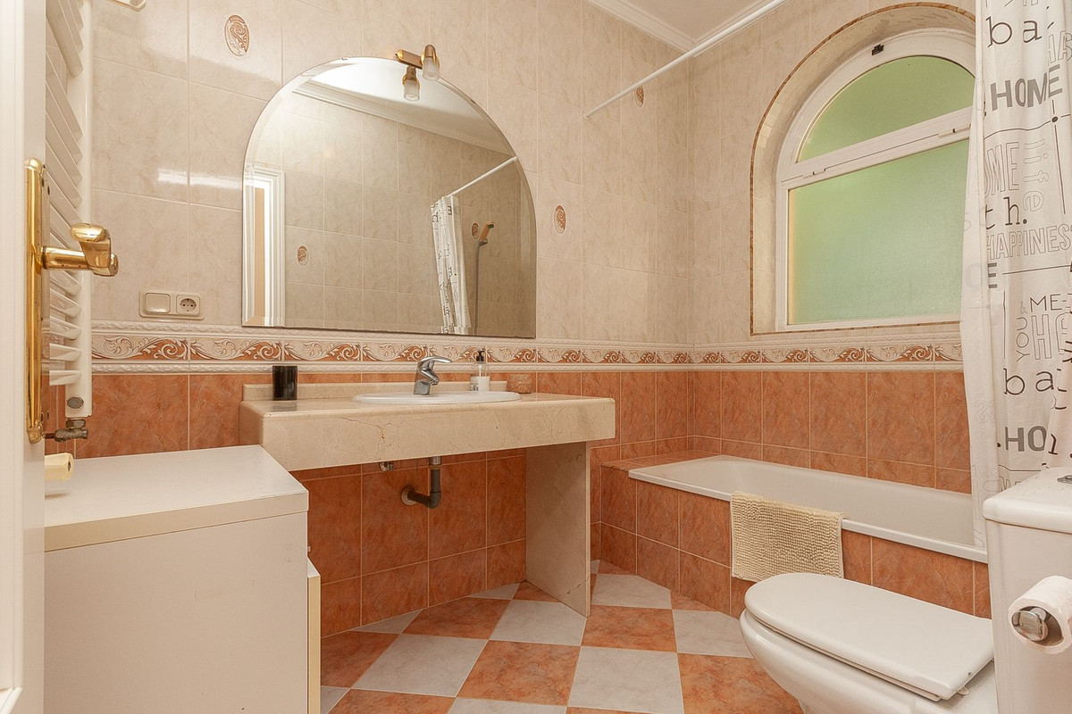 Villa for sale in Marbella