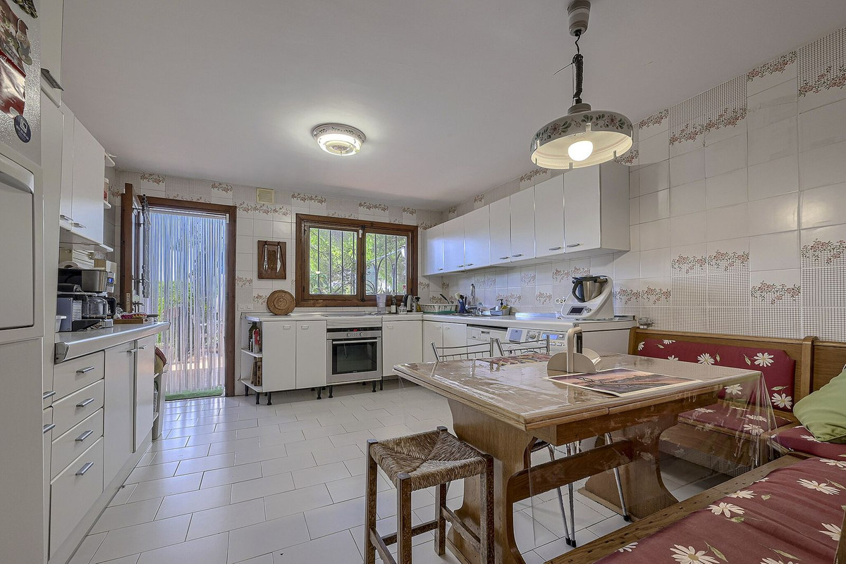 Villa for sale in Marbella