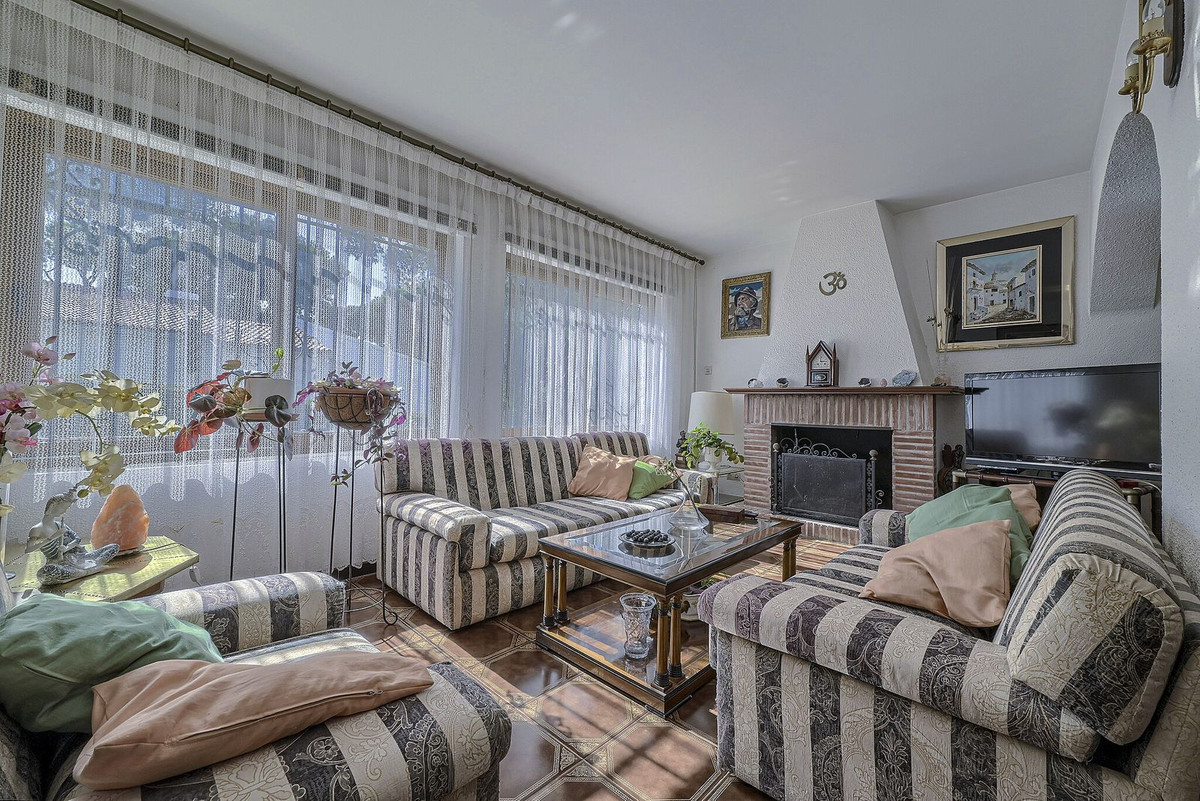 Villa for sale in Marbella
