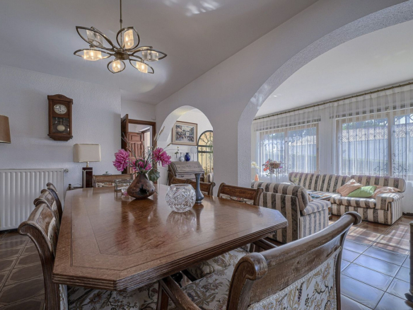 Villa for sale in Marbella