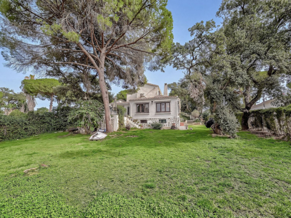 Villa for sale in Marbella