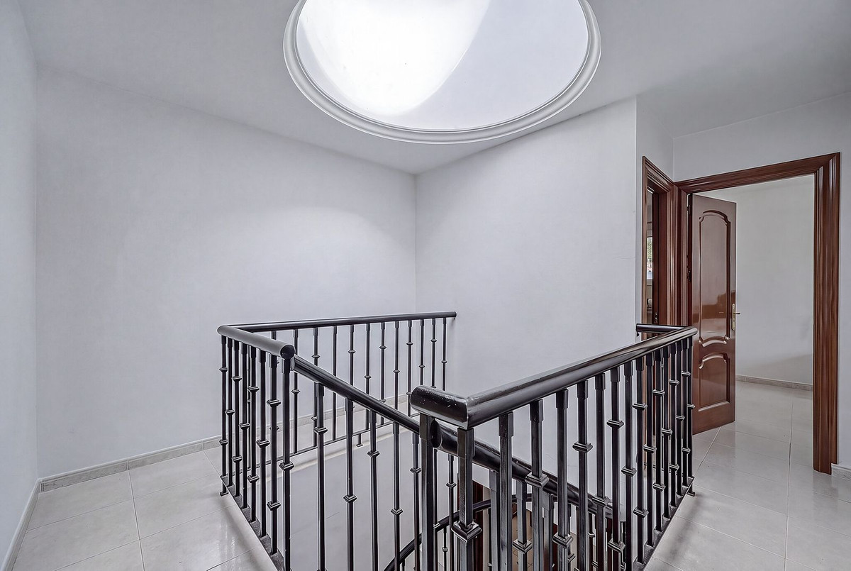 Villa for sale in Marbella