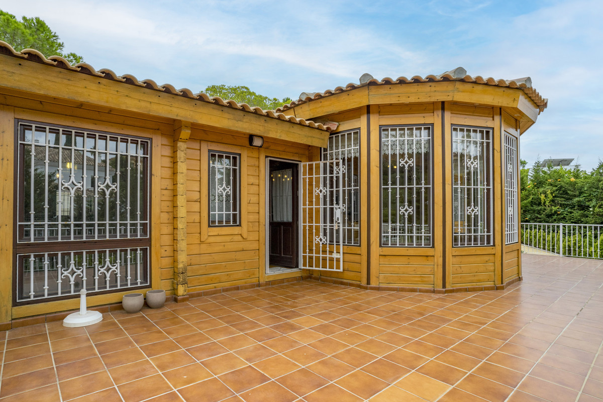 Villa for sale in Marbella