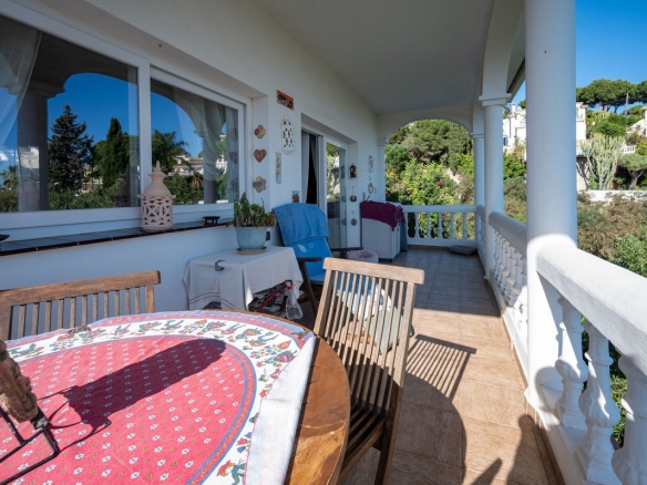 Villa for sale in Mijas