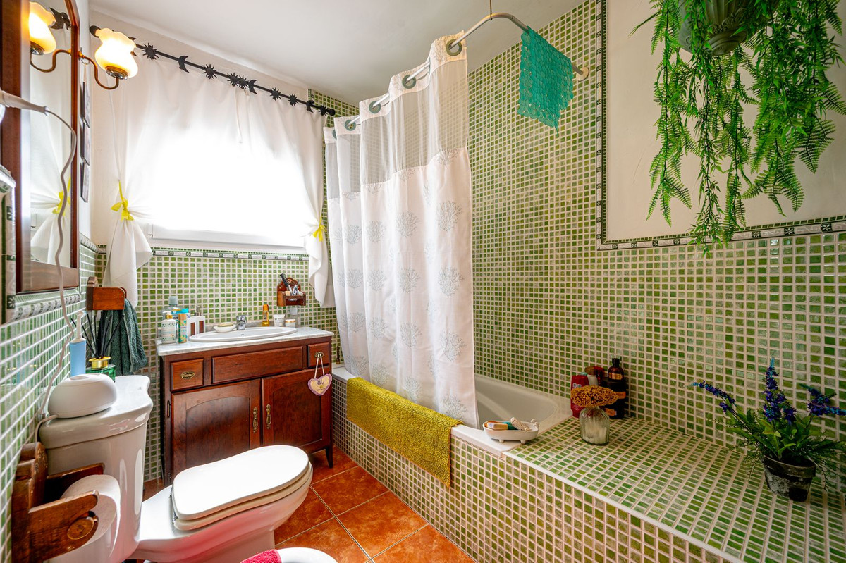 Villa for sale in Mijas