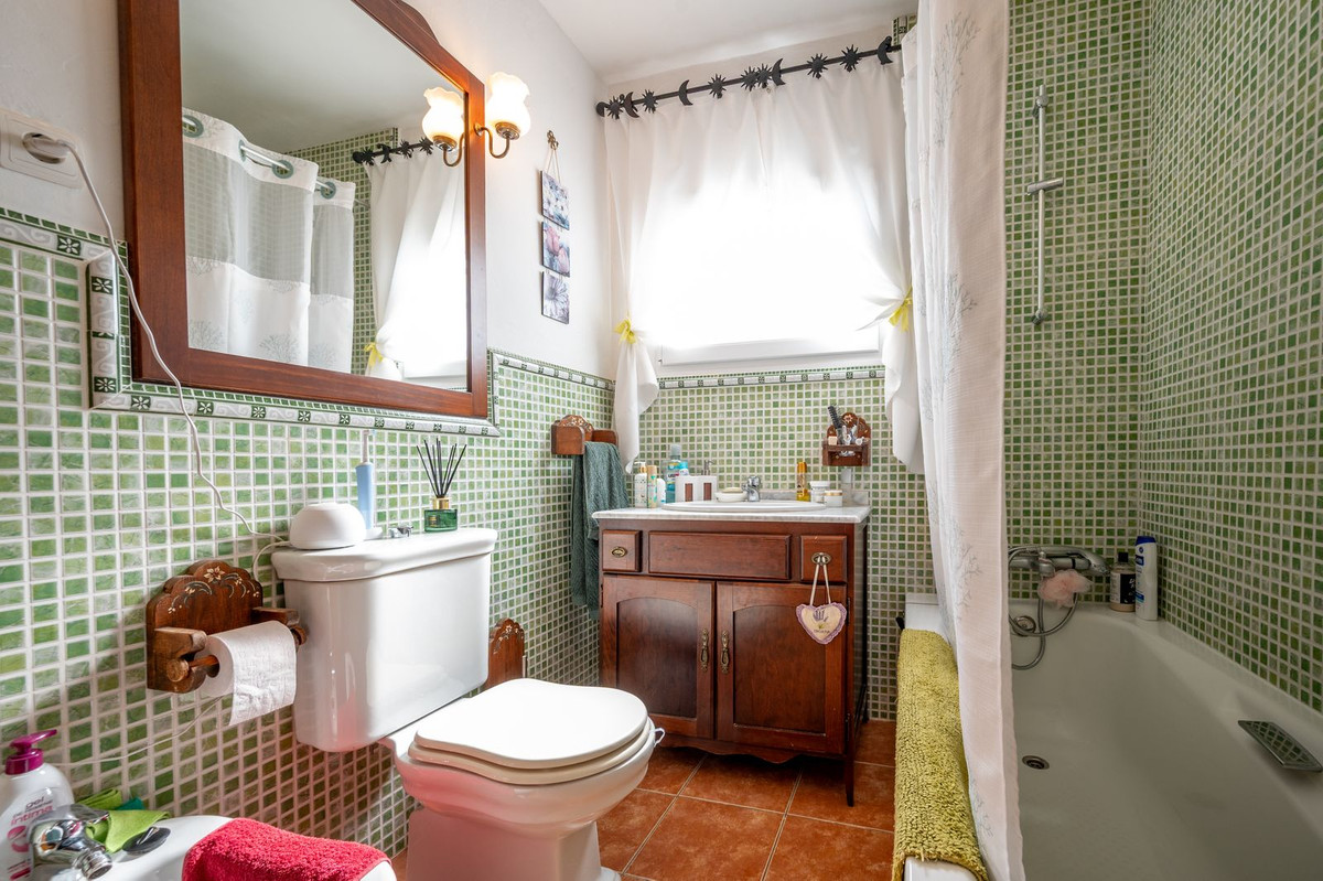 Villa for sale in Mijas
