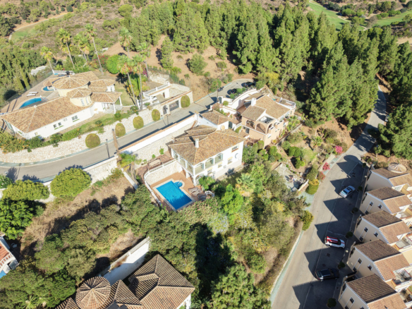 Villa for sale in Mijas
