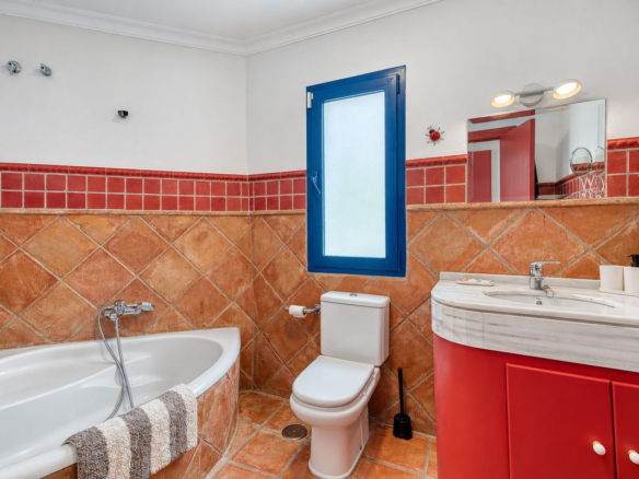 Villa for sale in Mijas