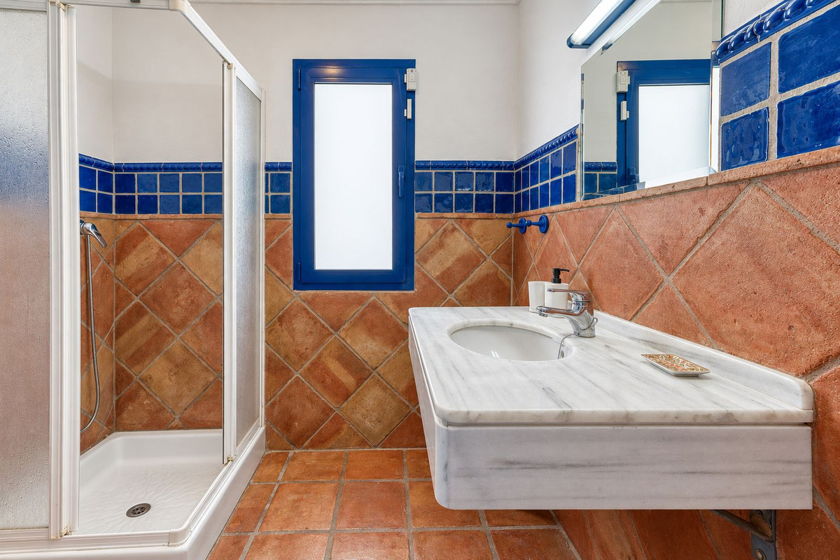 Villa for sale in Mijas