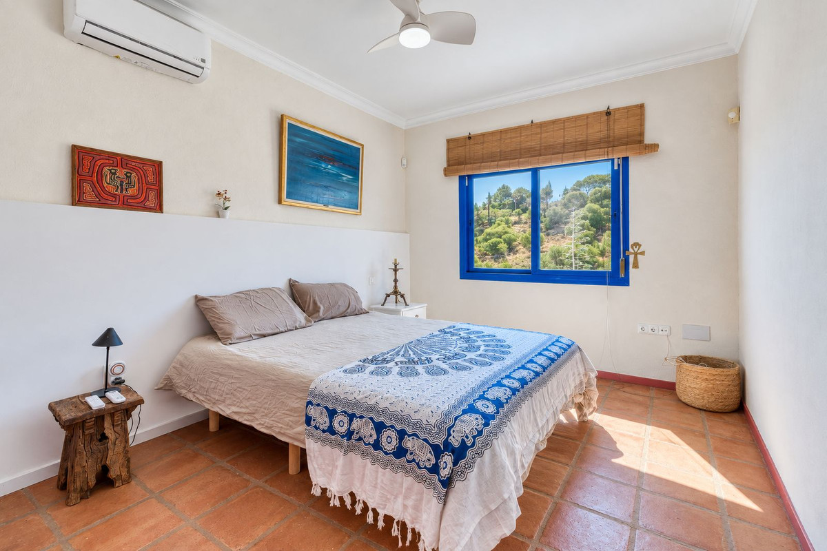 Villa for sale in Mijas