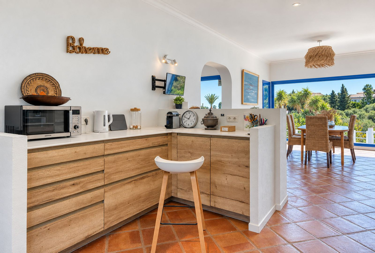 Villa for sale in Mijas