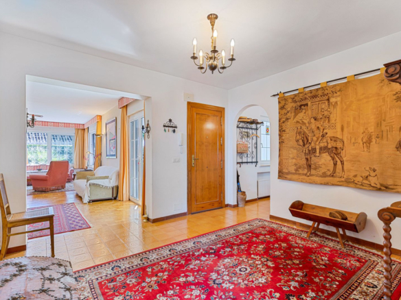 Villa for sale in Mijas