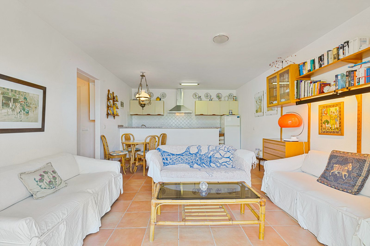 Villa for sale in Mijas
