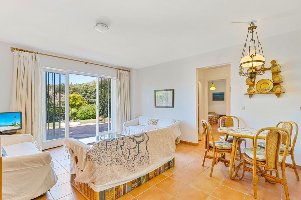 Villa for sale in Mijas