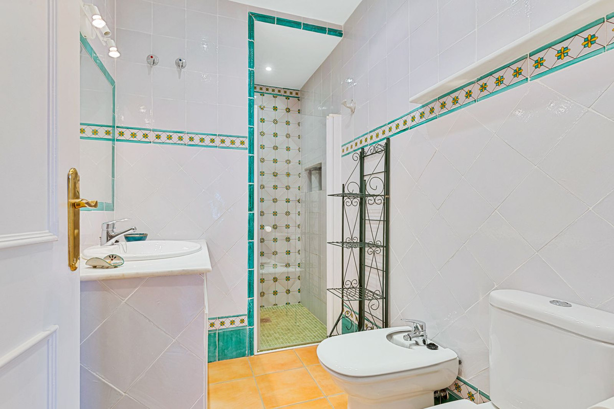 Villa for sale in Mijas