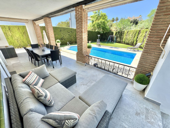 Villa for sale in Mijas