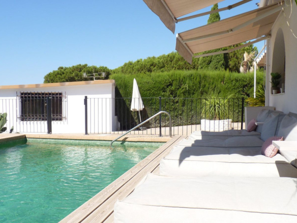 Villa for sale in Mijas