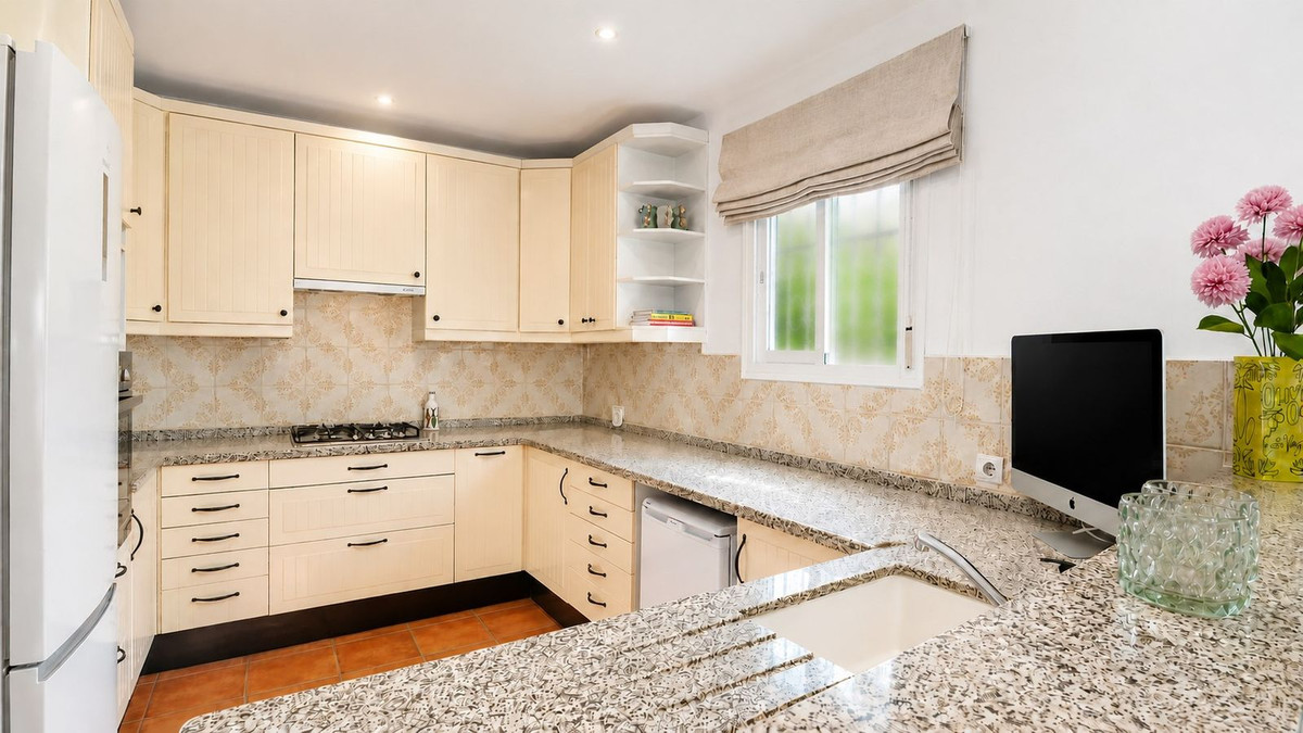 Villa for sale in Mijas