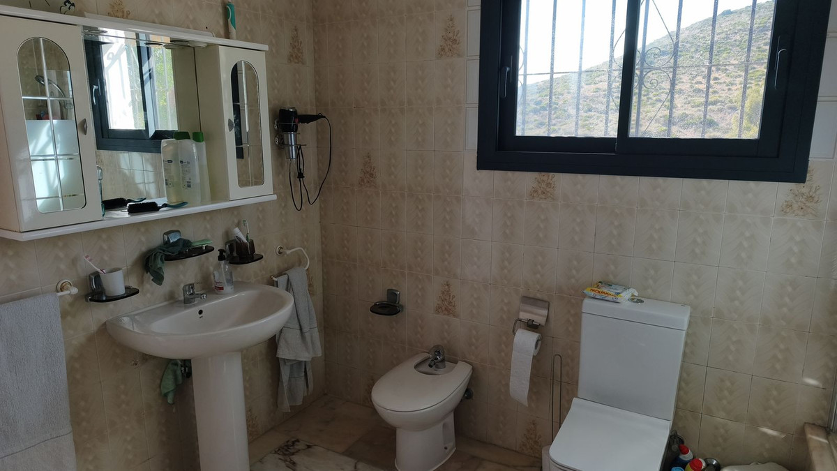 Villa for sale in Mijas