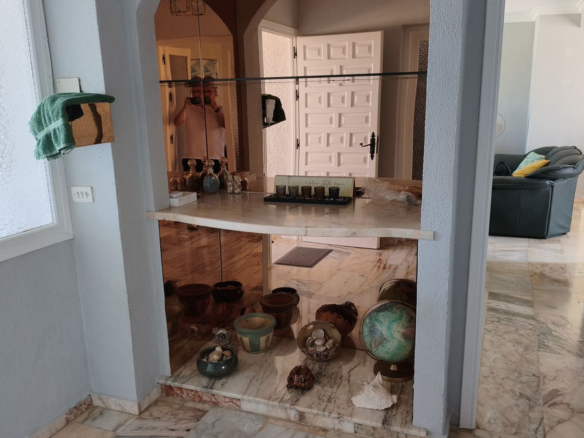 Villa for sale in Mijas