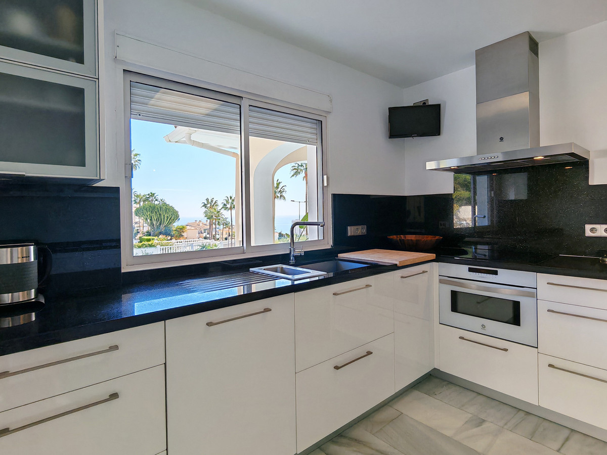 Villa for sale in Mijas