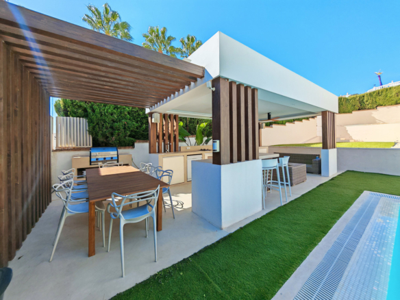 Villa for sale in Mijas