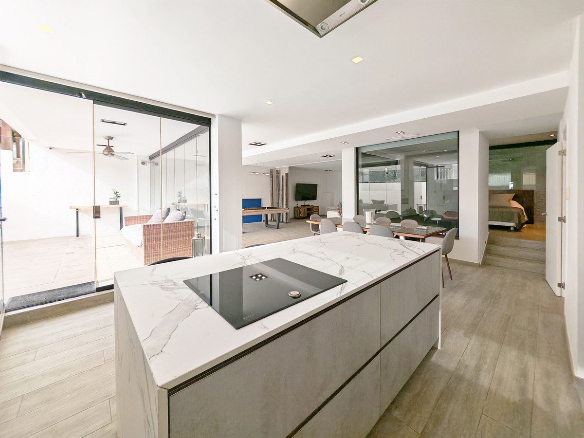 Villa for sale in Mijas