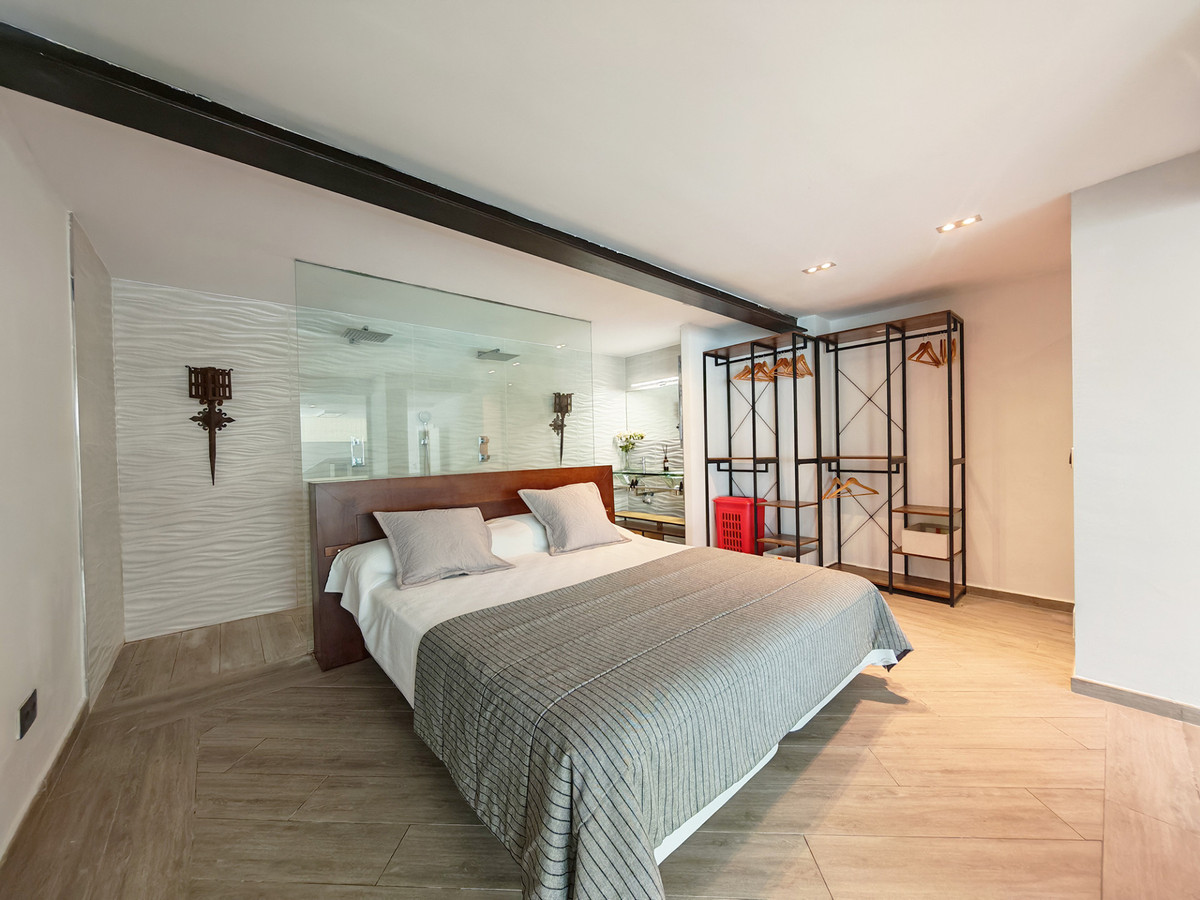 Villa for sale in Mijas