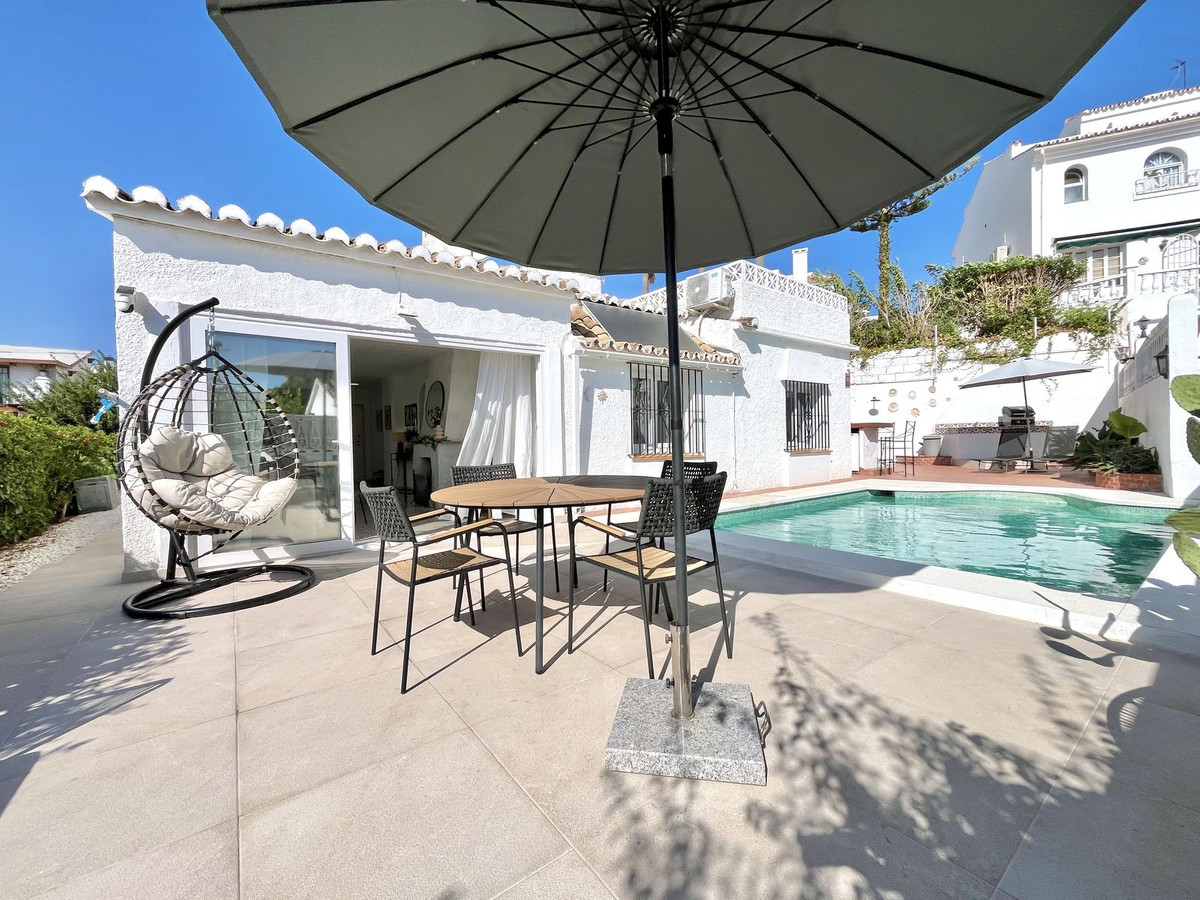 Villa for sale in Mijas