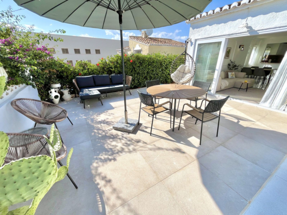 Villa for sale in Mijas