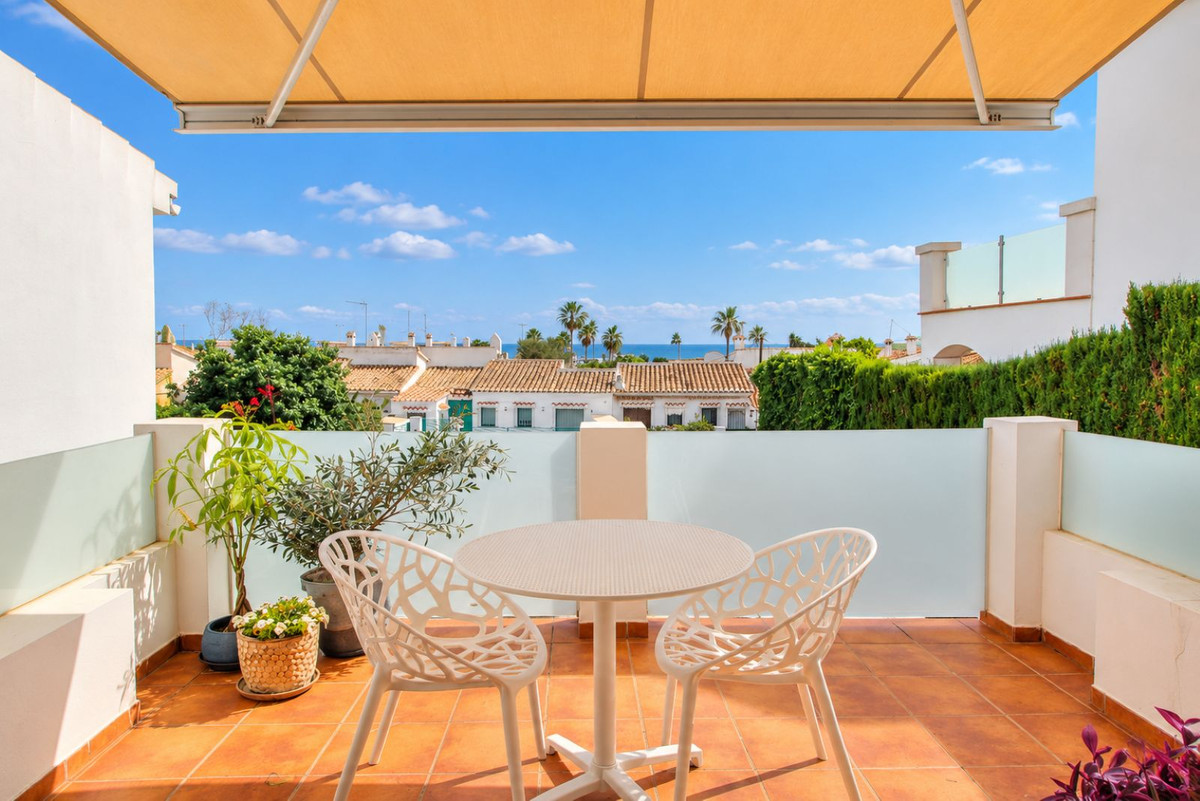 Villa for sale in Mijas