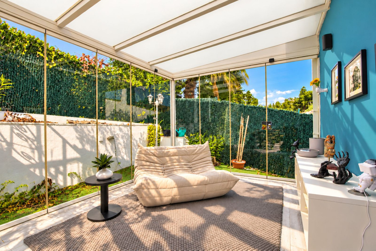 Villa for sale in Mijas