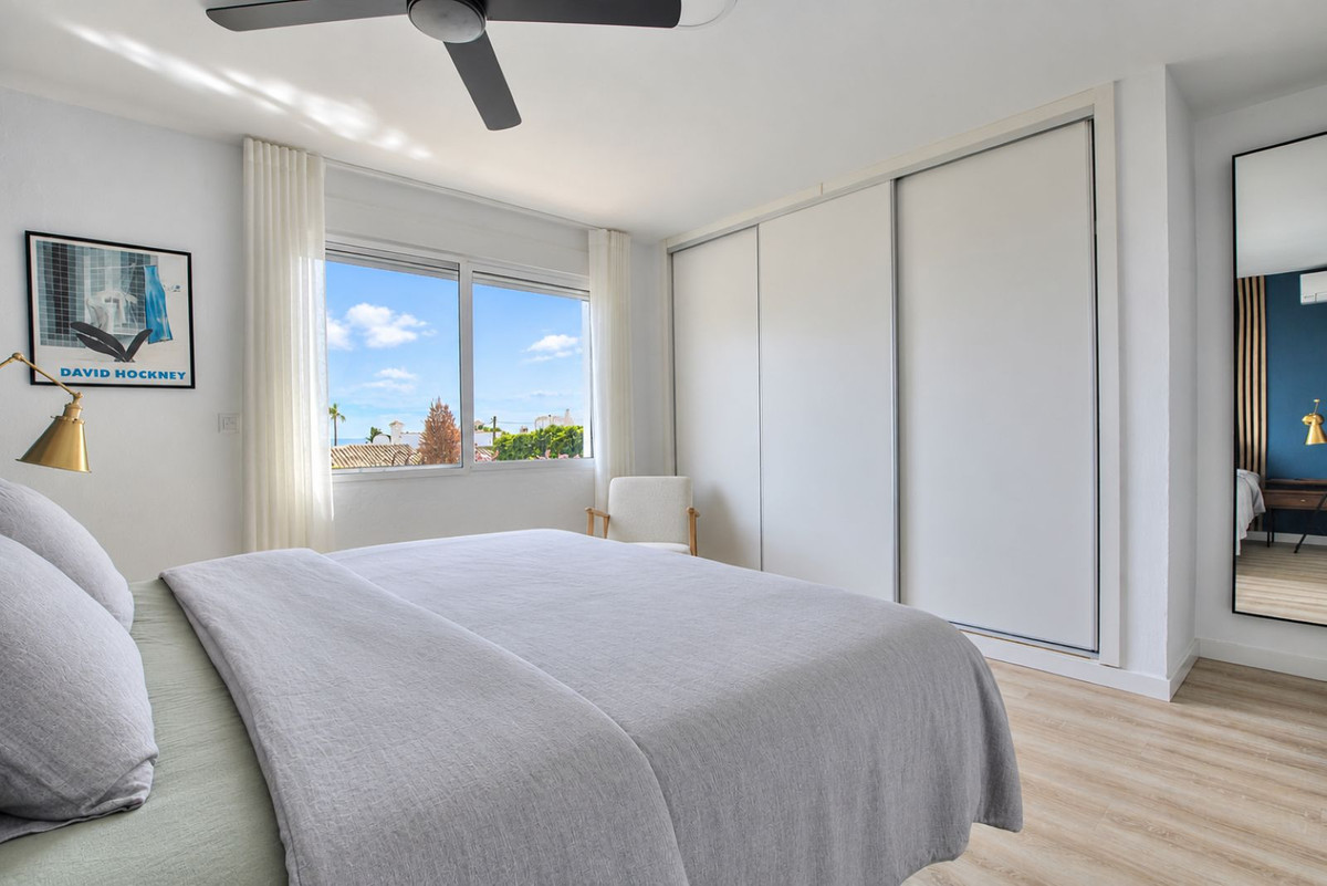 Villa for sale in Mijas